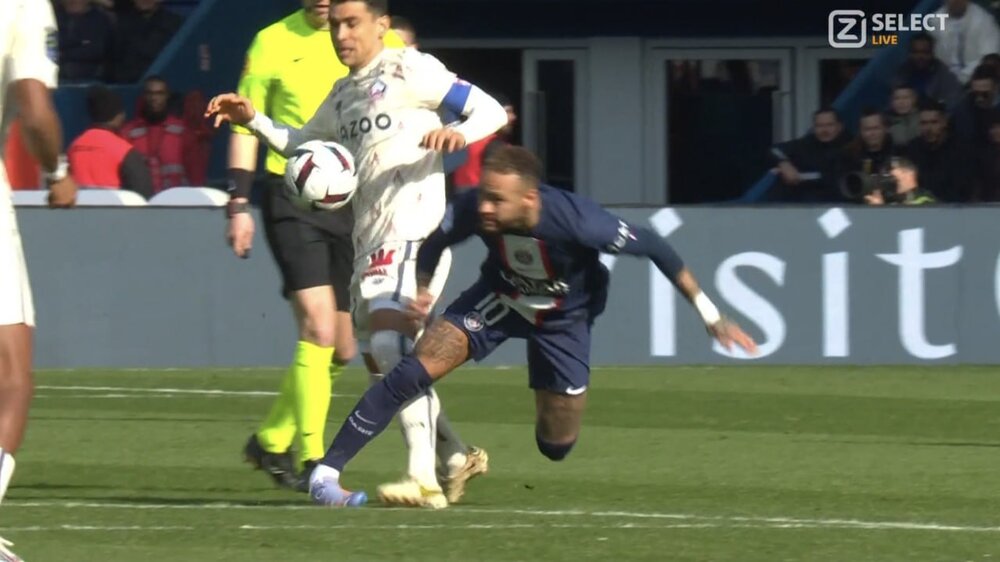 عکس | مصدومیت دلخراش نیمار/اشک ستاره برزیلی درآمد!