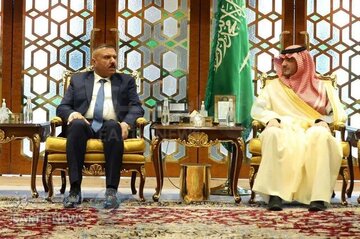 عربستان و عراق یادداشت تفاهم همکاری امنیتی امضا کردند
