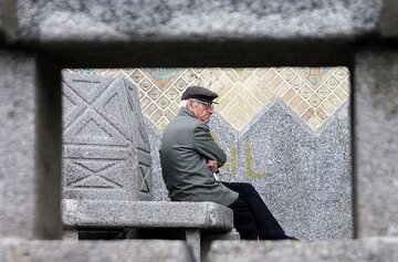 بازنشستگان و مستمری بگیران بخوانند/ هشدار فوری درباره در خواست واریز وجه برای بیمه تکمیلی