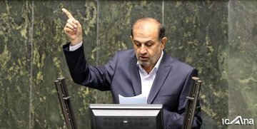دولتمردان تکلیف خود با خود ومردم را در حوزه اقتصادی مشخص و عملیاتی کنند