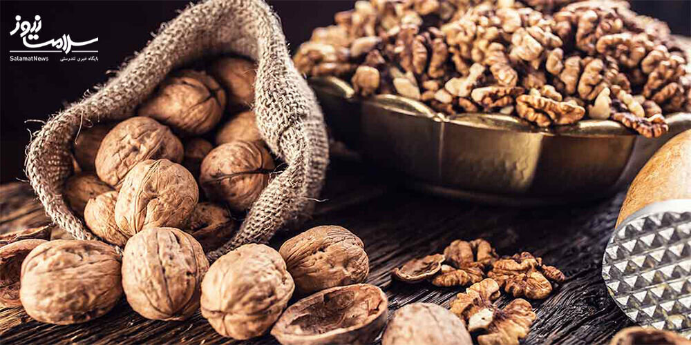 ۱۲ ماده غذایی ضد پیری که پوست شما را جوانتر نشان میدهد