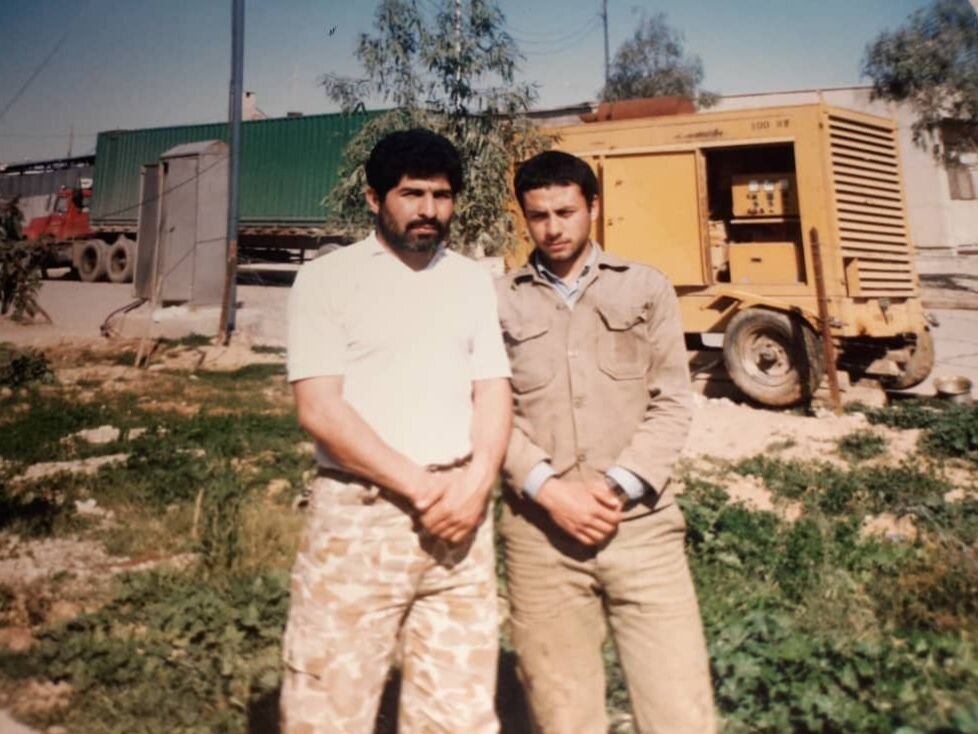 عکس | کاپیتان پرسپولیس کنار یکی از فرماندههای سپاه