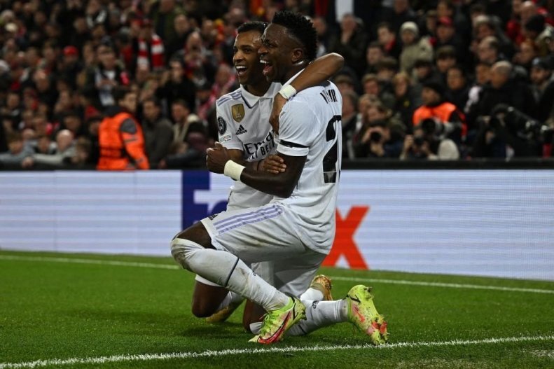 دورهمی پادشاهان فوتبال