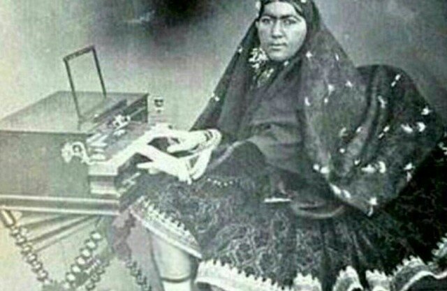تصویر اولین زن پیانیست ایران 