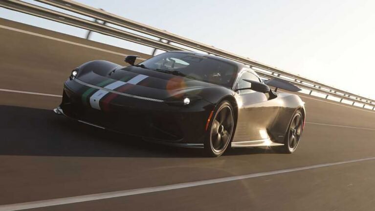 رکوردشکنی ابر ماشین ایتالیایی با سرعت موشک / عکس