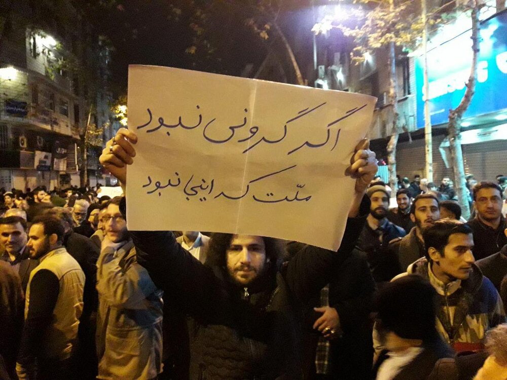 سوال مردم از مجلس:«پشت درهای بسته» چه تصمیمی می گیرید که دلار گران می شود؟/ در جلسات غیرعلنی «گفتاردرمانی» می کنند 3