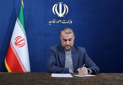 وزير الخارجية الايراني: المسؤولون الأميركيون غير قادرين على اتخاذ قرار شجاع للعودة إلى الاتفاق النووي