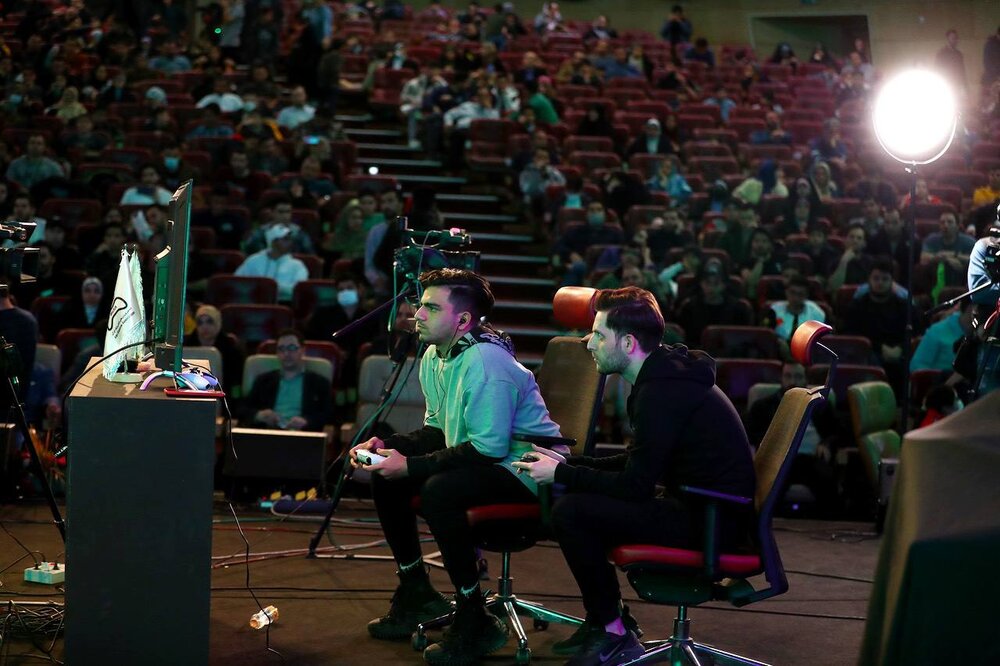 رقابت جذاب «گیمرها» از سراسر کشور در مقابل هزاران بیننده