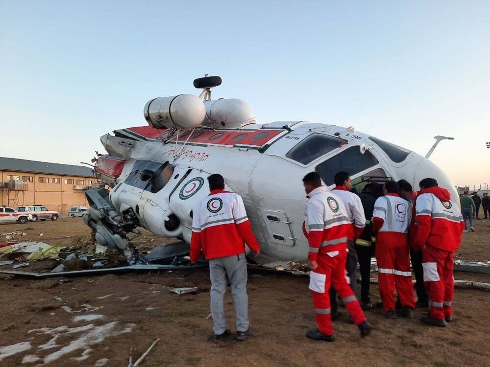 چرا از بالگرد امداد برای انتقال وزیر استفاده شد؟/ «بالگردهای هلالاحمر، اورژانسی نیست»