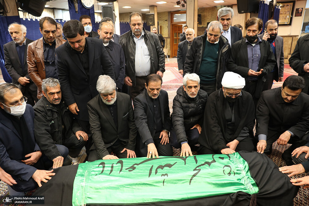 برگزاری مراسم تشییع همسر شهید مطهری در تهران / آنان که آمدند + عکسها 3