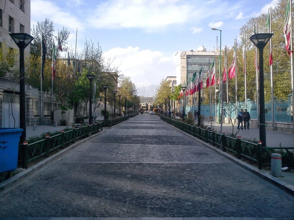 چگونه «داور» نام‌ یک‌ خیابان‌ تهران را گرفت؟/  وزیری که با تشر رضاشاه تریاک خورد و مرد 