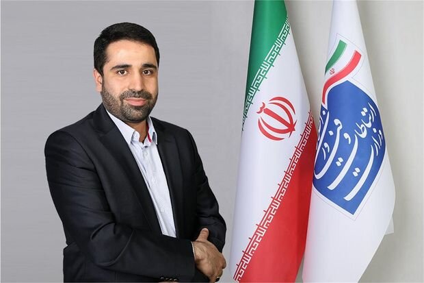 دو «اخلالگر» سخنرانی روحانی سال ۱۳۹۴ که اکنون در «بهارستان» و «پاستور»، «پست و مقام» گرفتهاند + عکسها