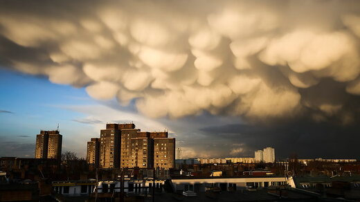 شکل‌گیری ابرهای عجیبی که غیرواقعی به نظر می‌رسند!/ عکس