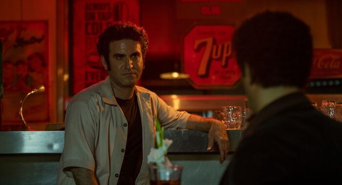 دانلود فصل سوم سریال پوست شیر قسمت اول (فصل ۳)