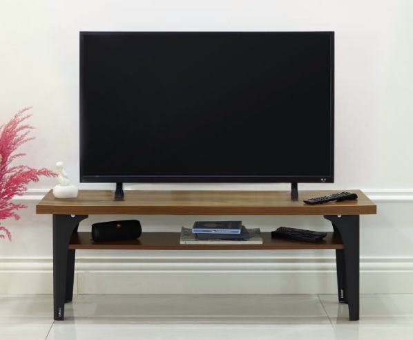 ایده چیدمان مبلمان برای عید نوروز ۱۴۰۲/ آشنایی با چیدمان میز تحریر، میز عسلی و...