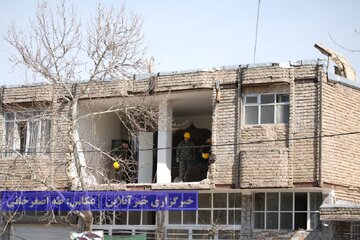 یک ماه پس از زمین‌لرزه شدید خوی