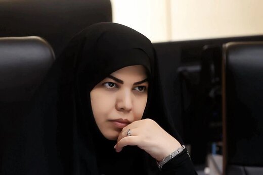 علائم مسمومیت بین 15 تا 45 دقیقه؛ 800 دانشآموز در قم، 400 نفر در بروجرد / «مسمومیت استنشاقی غیر قابل انکار است»