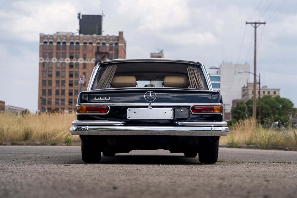 لیموزین استثنایی مرسدسبنز در ایران! / عکس