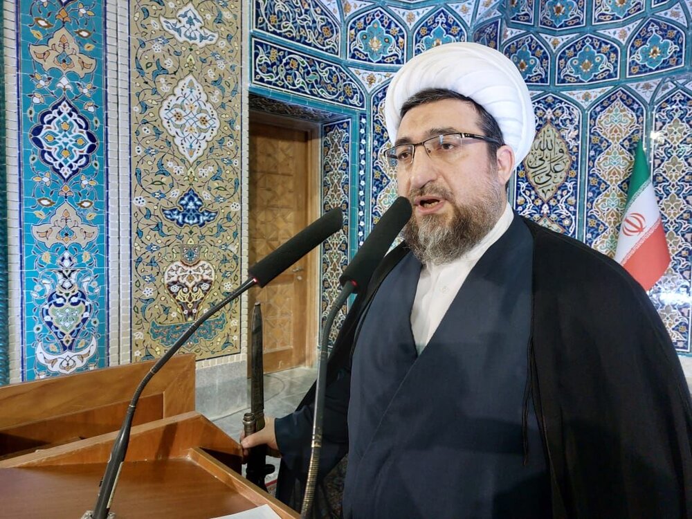 پس لرزه ترور یحیی السنوار در تریبون های نماز جمعه /این تیره از یهود قطعا نابود می‌شوند /بحث جزایر سه گانه مثل استخوان لای زخم شده است