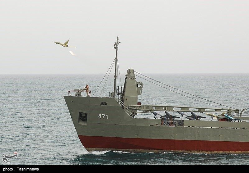 تجهیز «پهپادهای انتحاری» به سرجنگیهای «ضدکشتی» / شاهد ۱۳۶ «دریایی» میشود؟ + عکسها