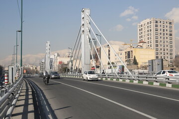 بقایای دود و آتش از چهره شهر پاک شد/ به دنبال «ارزان کردن» تهران هستیم