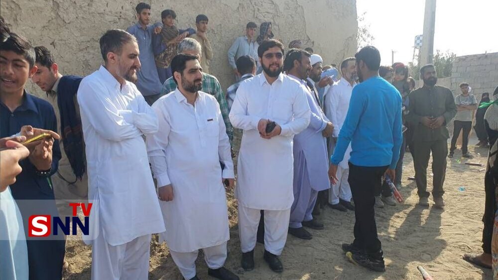 لباسِ متفاوت بر تن چند مداح تلویزیونی