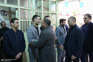 تشییع پیکر غفوری‌فرد در حسینیه جماران/ کدام چهره‌های سیاسی آمدند؟ + عکس‌ها
