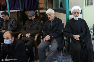 5822676 - تشییع پیکر غفوری‌فرد در حسینیه جماران/ کدام چهره‌های سیاسی آمدند؟ + عکس‌ها
