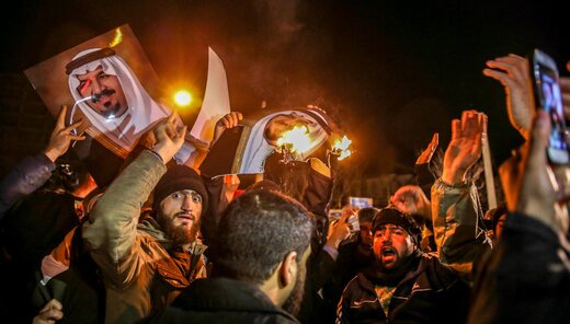 روزنامه وطن امروز: «رخوت دولت روحانی»، علت «حمله عجیب و مشکوک» به سفارت عربستان بود روزنامه وطن امروز: «رخوت دولت روحانی»، علت «حمله عجیب و مشکوک» به سفارت عربستان بود