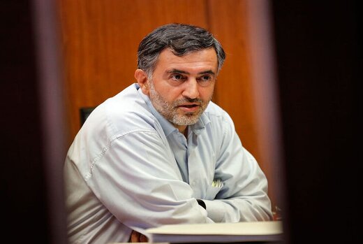 نامه انتقادی عبدالله گنجی به محمد خاتمی / از سخنانتان در برخی «جلسات غیرعلنی» شما مطلعام