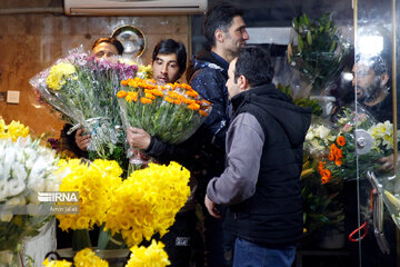 بازار بهاری گل و گیاه تهران