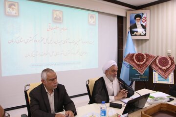 شکایت تعدادی از افراد حاضر در بالگرد حامل وزیر ورزش/جلوگیری از بیکار شدن 7500 نیروی متخصص و کارگر در استان کرمان 

 
