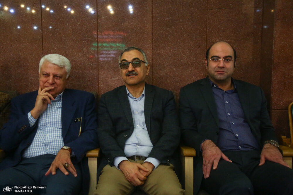 چهرههای حاضر در مراسم «ختم» مادر حجاریان + عکسها