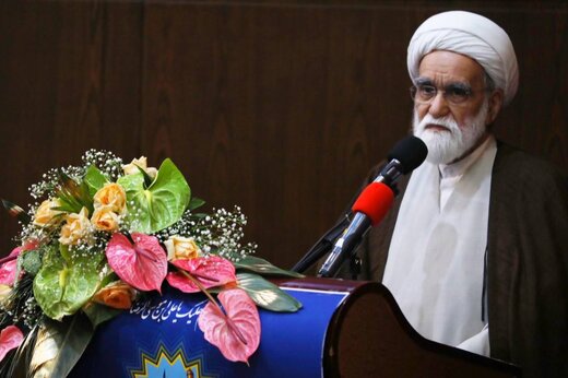 فعالیت هلال احمر نباید به «حوادث و بحرانها» محدود شود / این نهاد در «زلزلههای فکری» هم مسئول است