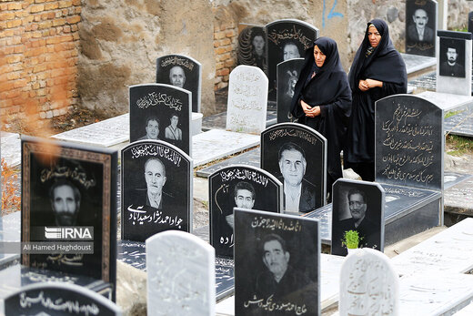 آخرین پنجشنبه سال در آرامستان‌های تبریز