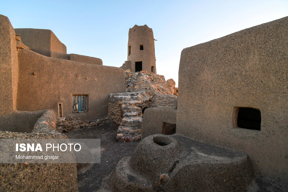 کجا سفرکنیم؟ روستایی ۱۰۰۰ ساله در دل کویر/ عکس