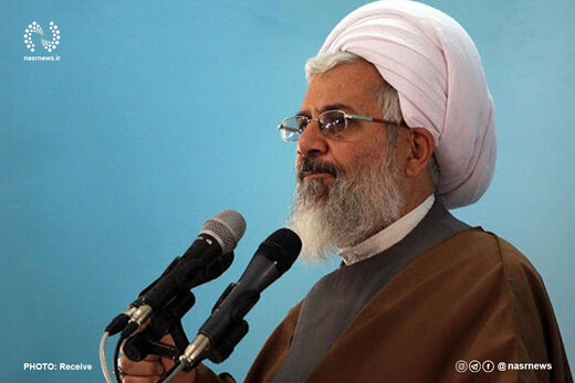 خطیب جمعه زنجان: عربستان درک کرد که آمریکا ...  خطیب جمعه زنجان: عربستان درک کرد که آمریکا ...