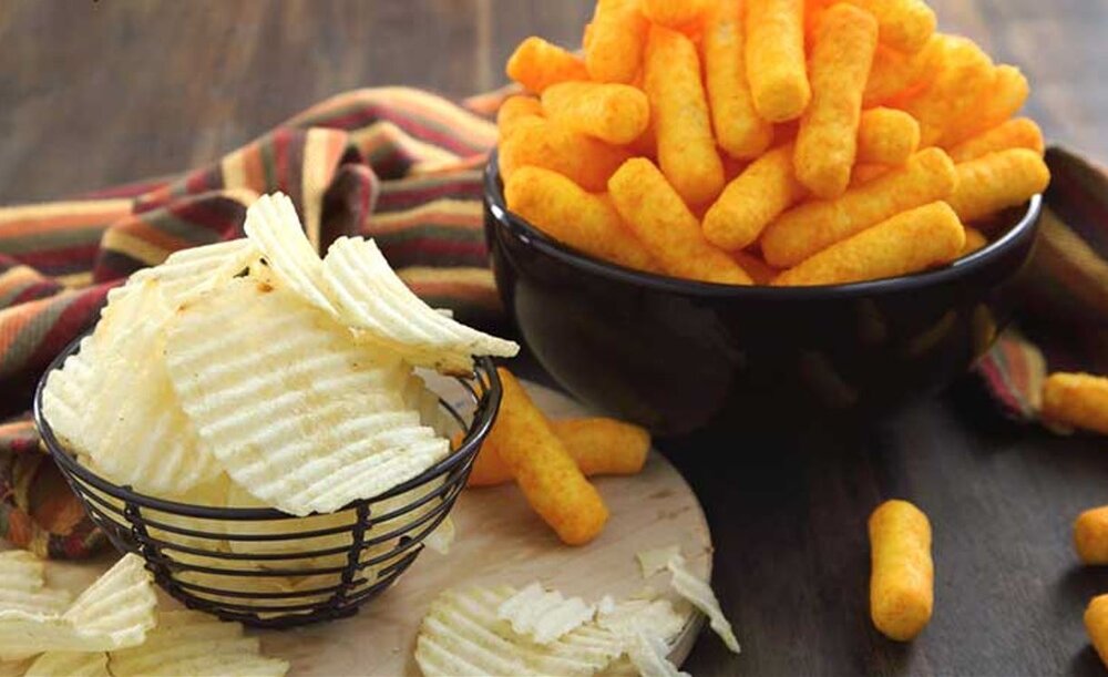 این خوراکیها را نخورید؛ استرس میگیرید و چاق میشوید