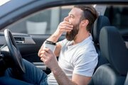 اینفوگرافیک | رفع خواب‌آلودگی در رانندگی با چند روش ساده