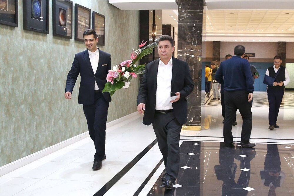 عکس' تیپ خاص امیر قلعه نویی در اولین اردو تیم ملی