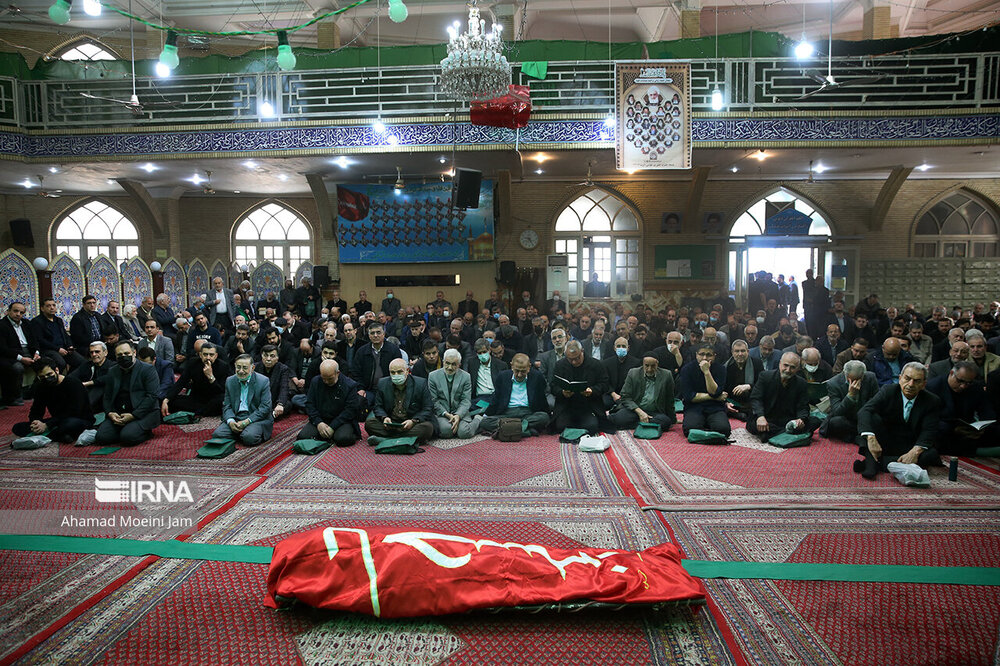 تشییع پیکر علیاکبر بادامچیان + عکس ها 2 تشییع پیکر علی اکبر بادامچیان + عکس ها