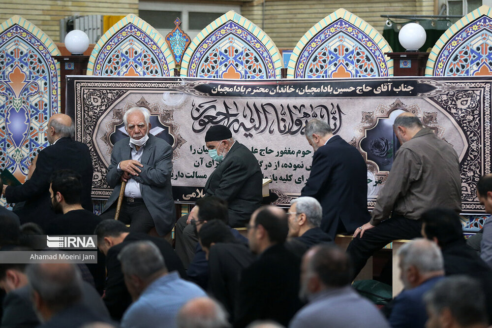 تشییع پیکر علیاکبر بادامچیان + عکس ها 3 تشییع پیکر علی اکبر بادامچیان + عکس ها