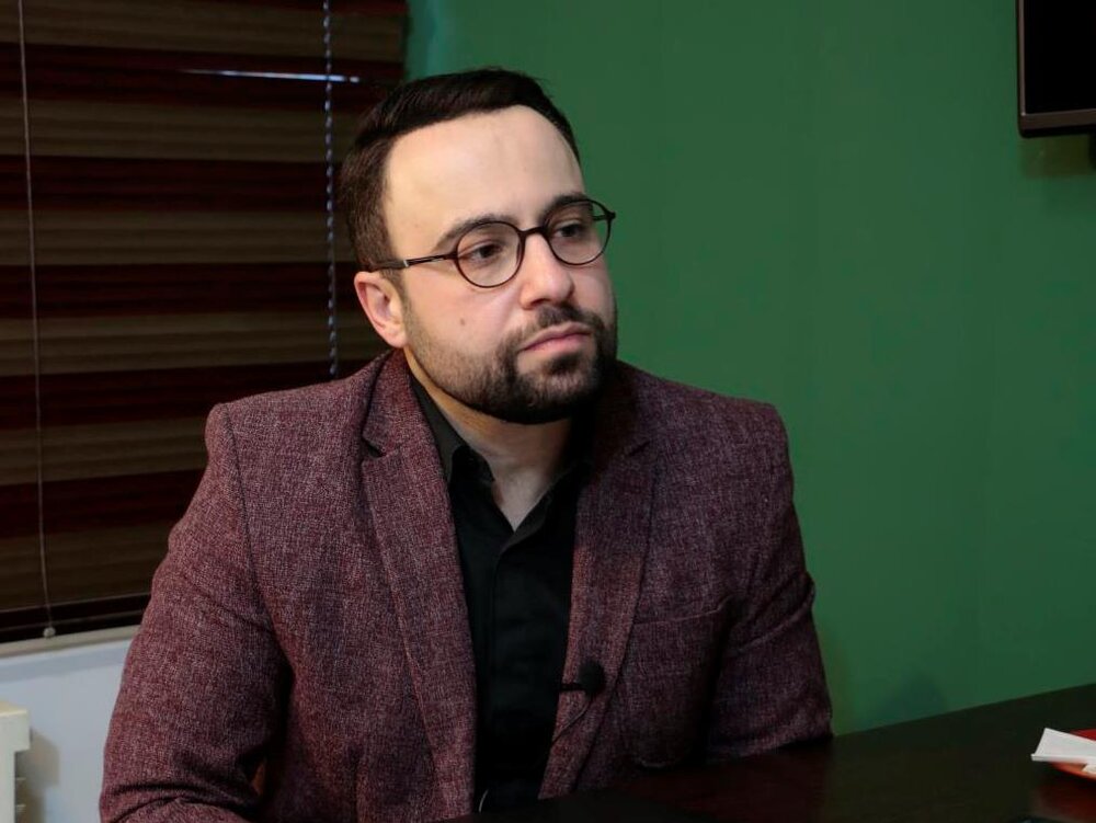 محمدرضا جلاییپور از زندان به مرخصی آمد