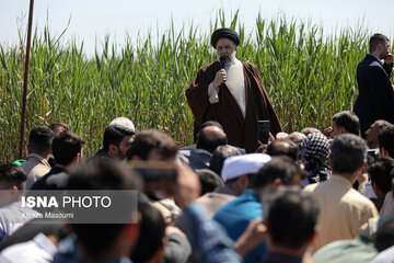 گزارش تصویری حضور رئیسی در جمع «راهیان نور»

