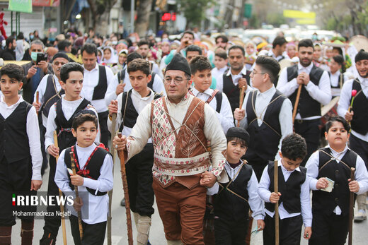 مراسم نوروزخوانی برای استقبال بهار در ساری