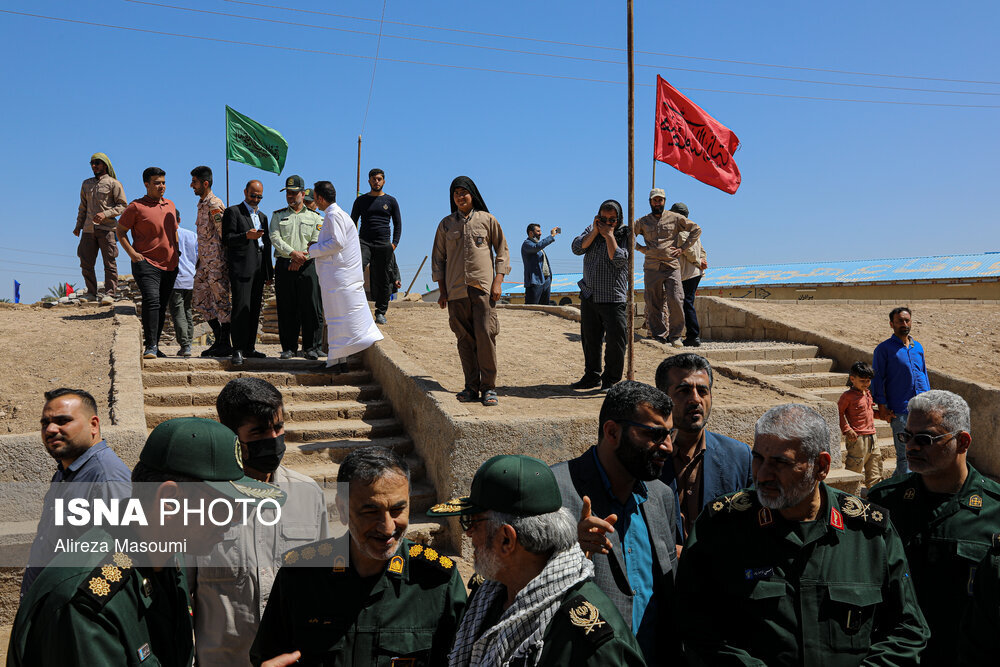 گزارش تصویری حضور رئیسی در جمع «راهیان نور»