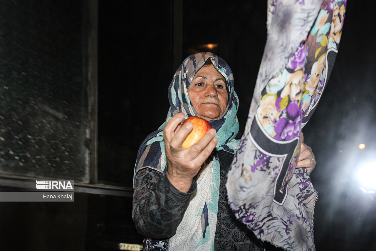 سنت صد ساله شال اندازان/ عکس