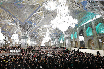 سخنرانی رهبر انقلاب در اجتماع زائران و مجاوران حرم رضوی
