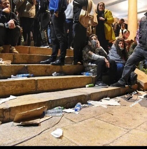 عکسهایی دیدم از بلایی که دیشب بر سر حافظیه آوردند