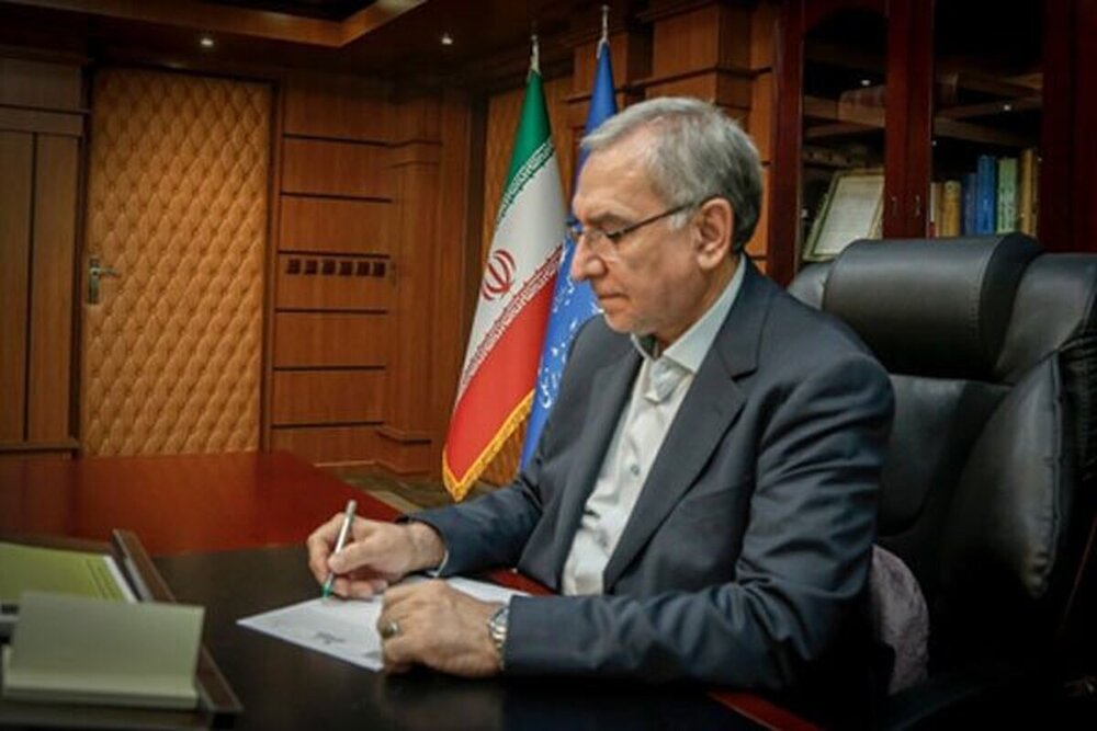 - تماس وزیر بهداشت با رئیس دانشگاه علوم پزشکی کرمان بعد از انفجار تروریستی